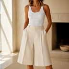 Soleya – Tailored Wide-Leg Pleated Bermuda Shorts for Women