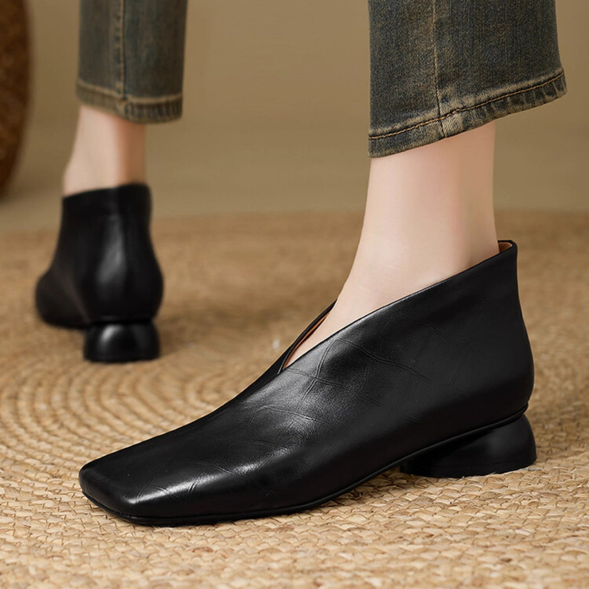 Caldera Square-toe Boots