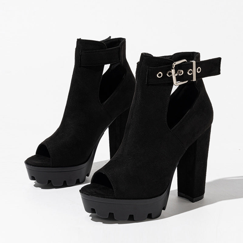 Amoura Platform Heels