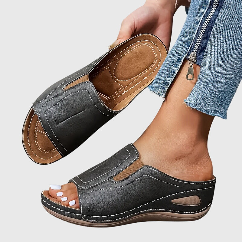 Aretha | Orthopedic Sandals