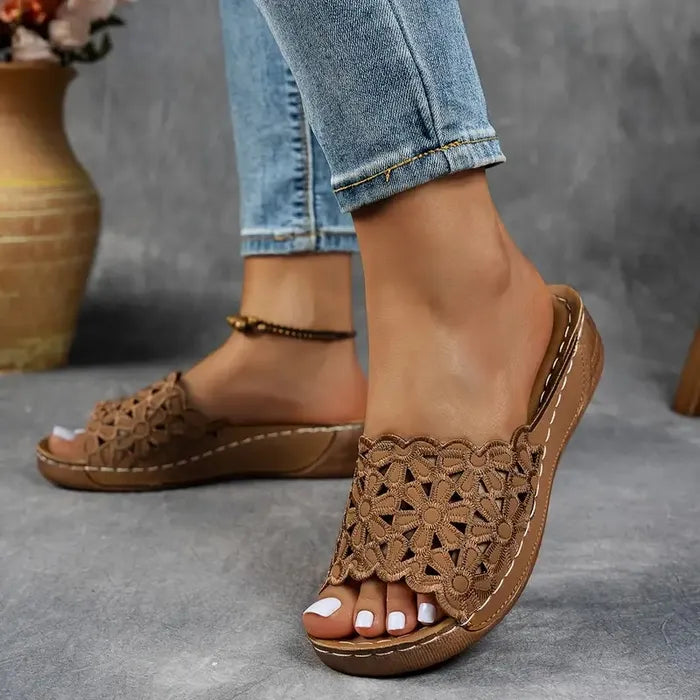 Delilah – Ergonomic Sandals